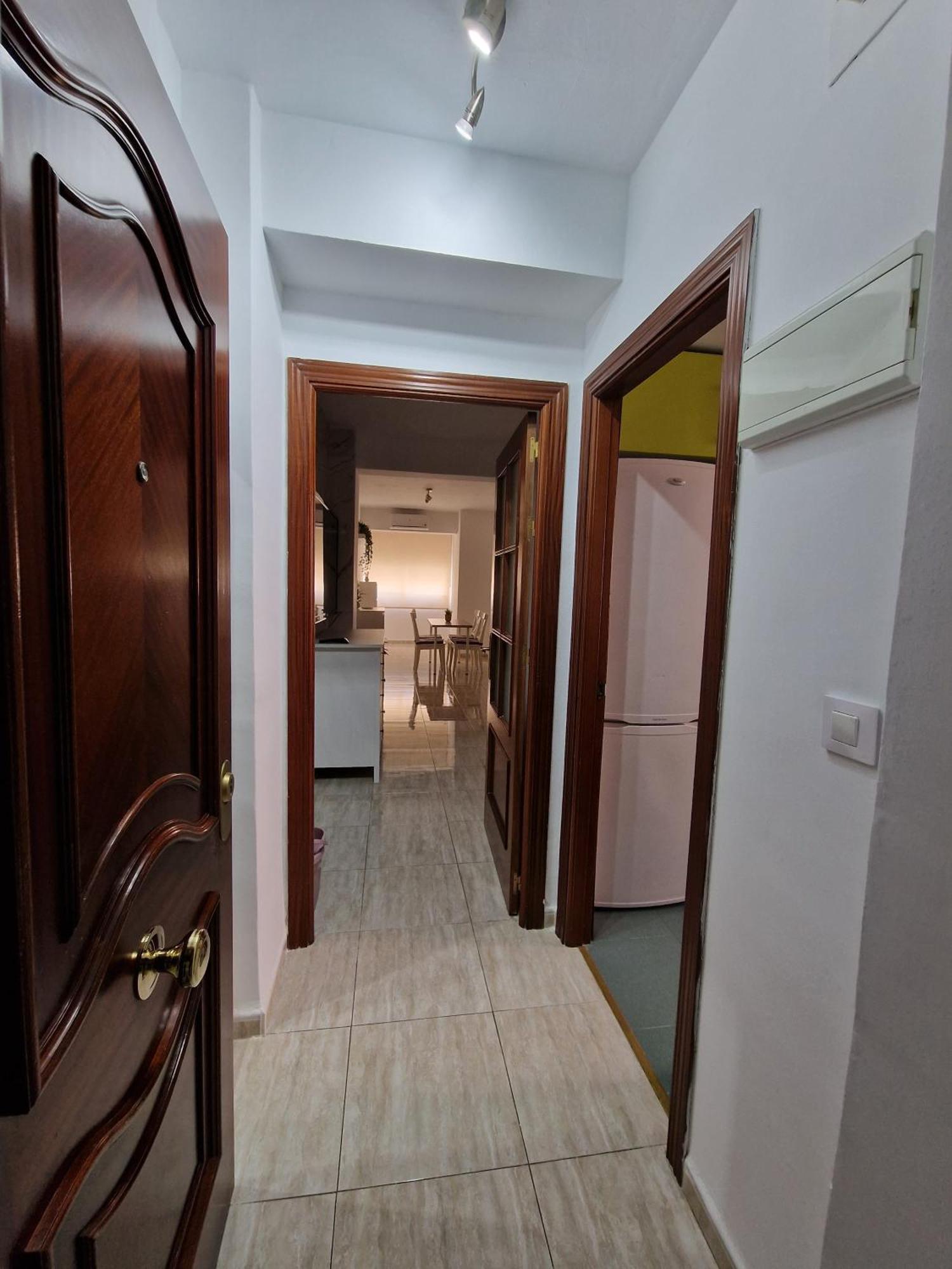 Virgen De Lujan Triana Apartman Sevilla Kültér fotó